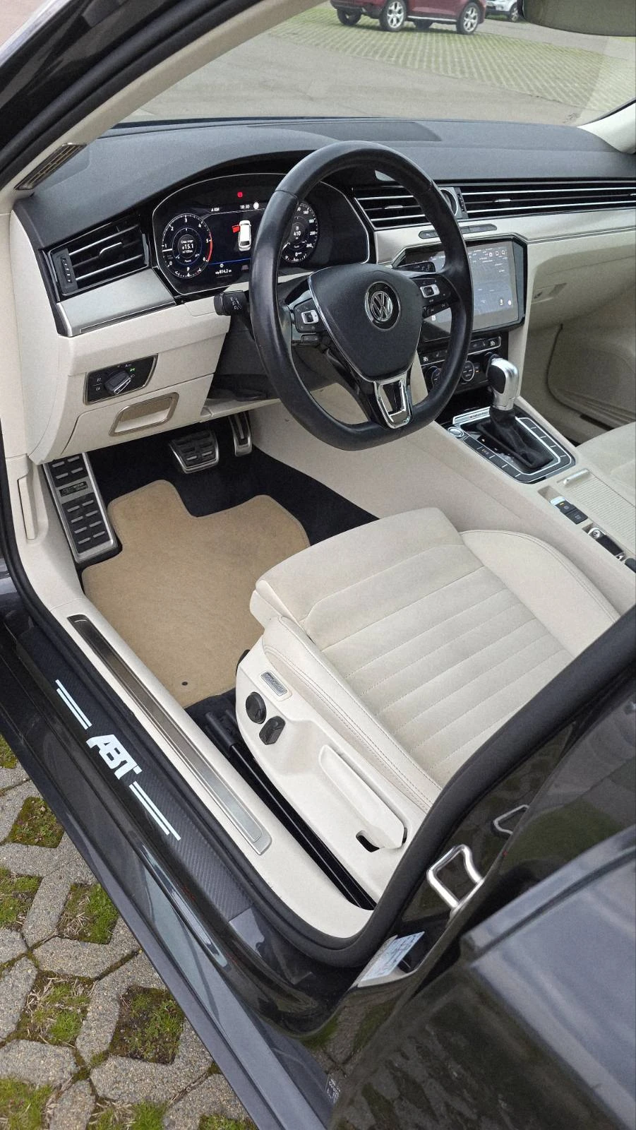 VW Passat 2.0TDI 4MOTION Highline - изображение 8