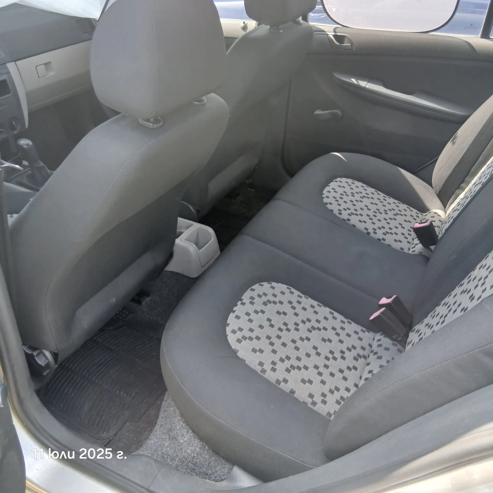Skoda Fabia kombi - изображение 9