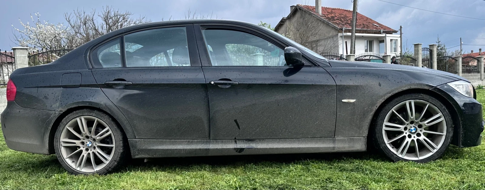 BMW 320  - изображение 2