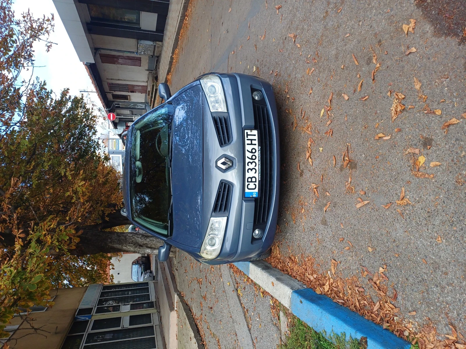 Renault Megane 1.5 - изображение 3