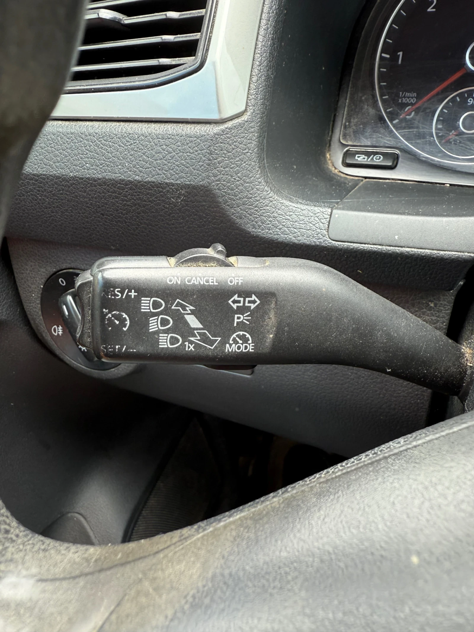 VW Caddy 2.0 - изображение 10