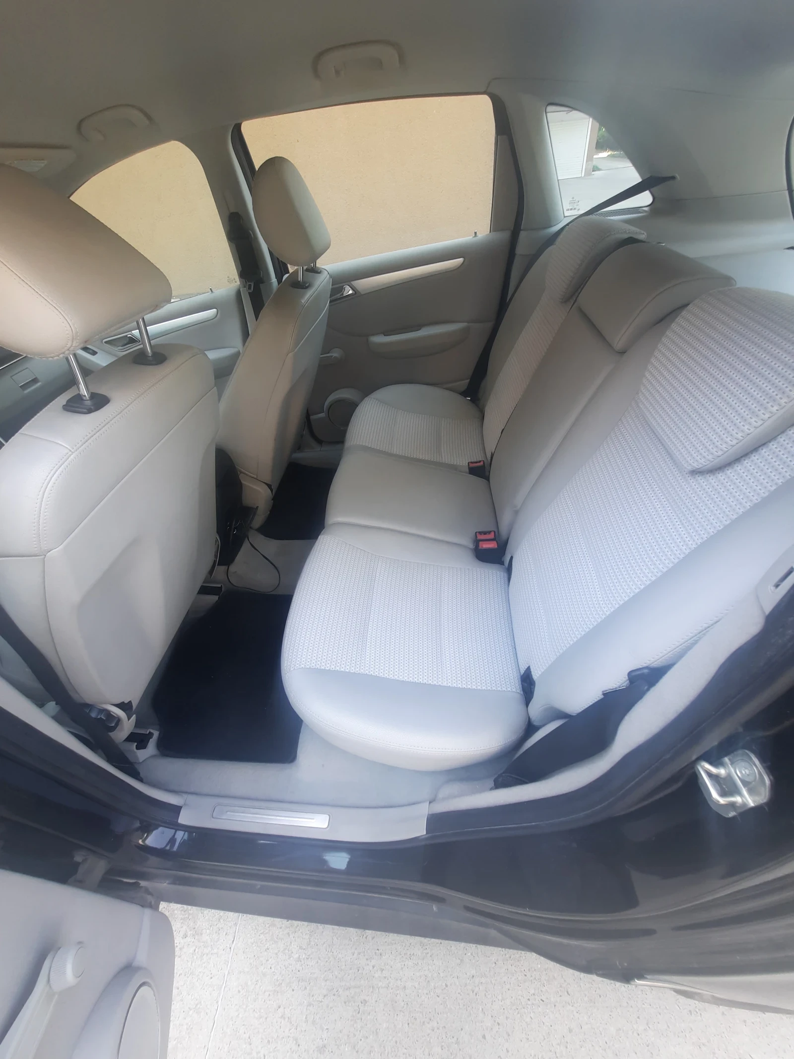 Mercedes-Benz B 200 B200 - изображение 2