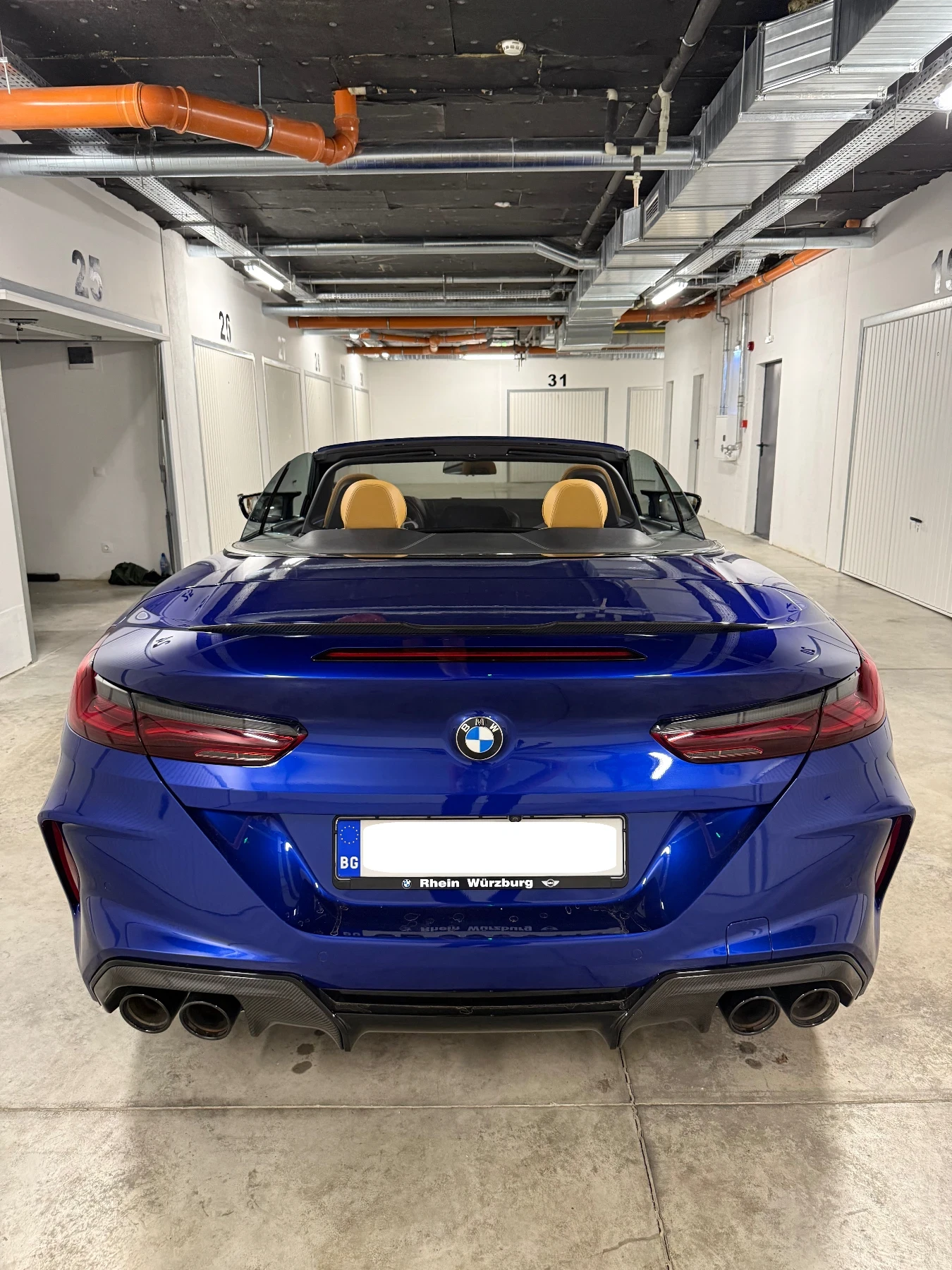 BMW M8 Competition Cabrio - 88 000 km    05.27 | Mobile.bg   3