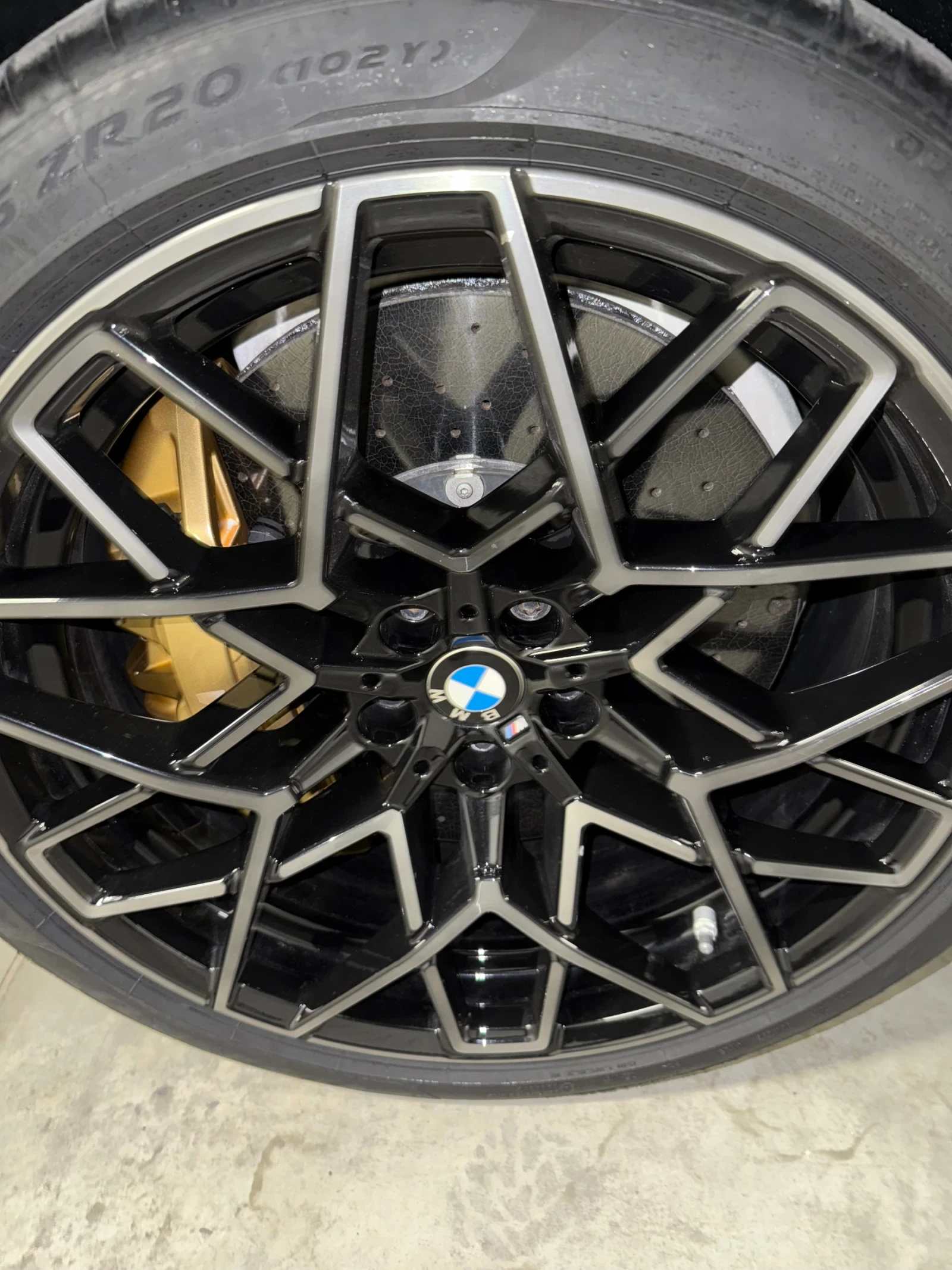 BMW M8 Competition Cabrio - 88 000 km    05.27 | Mobile.bg   5