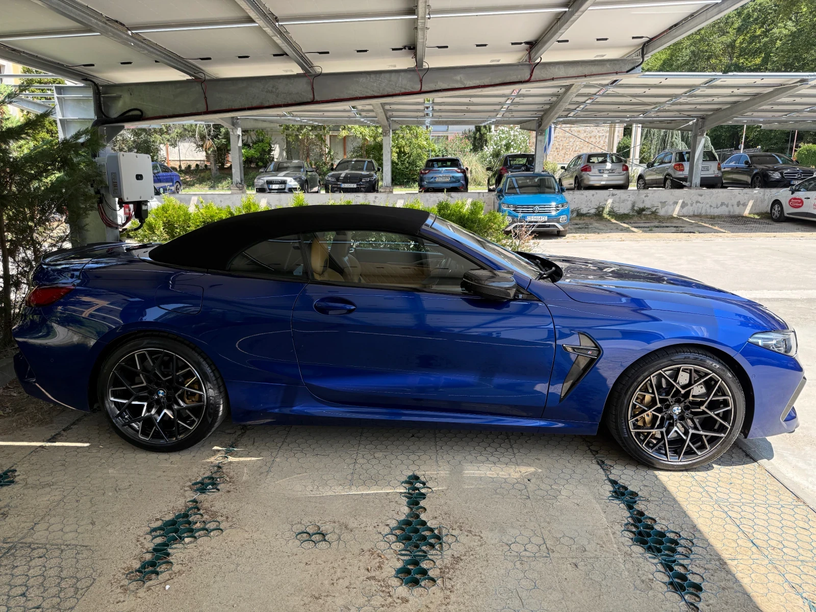 BMW M8 Competition Cabrio - 88 000 km    05.27 | Mobile.bg   4