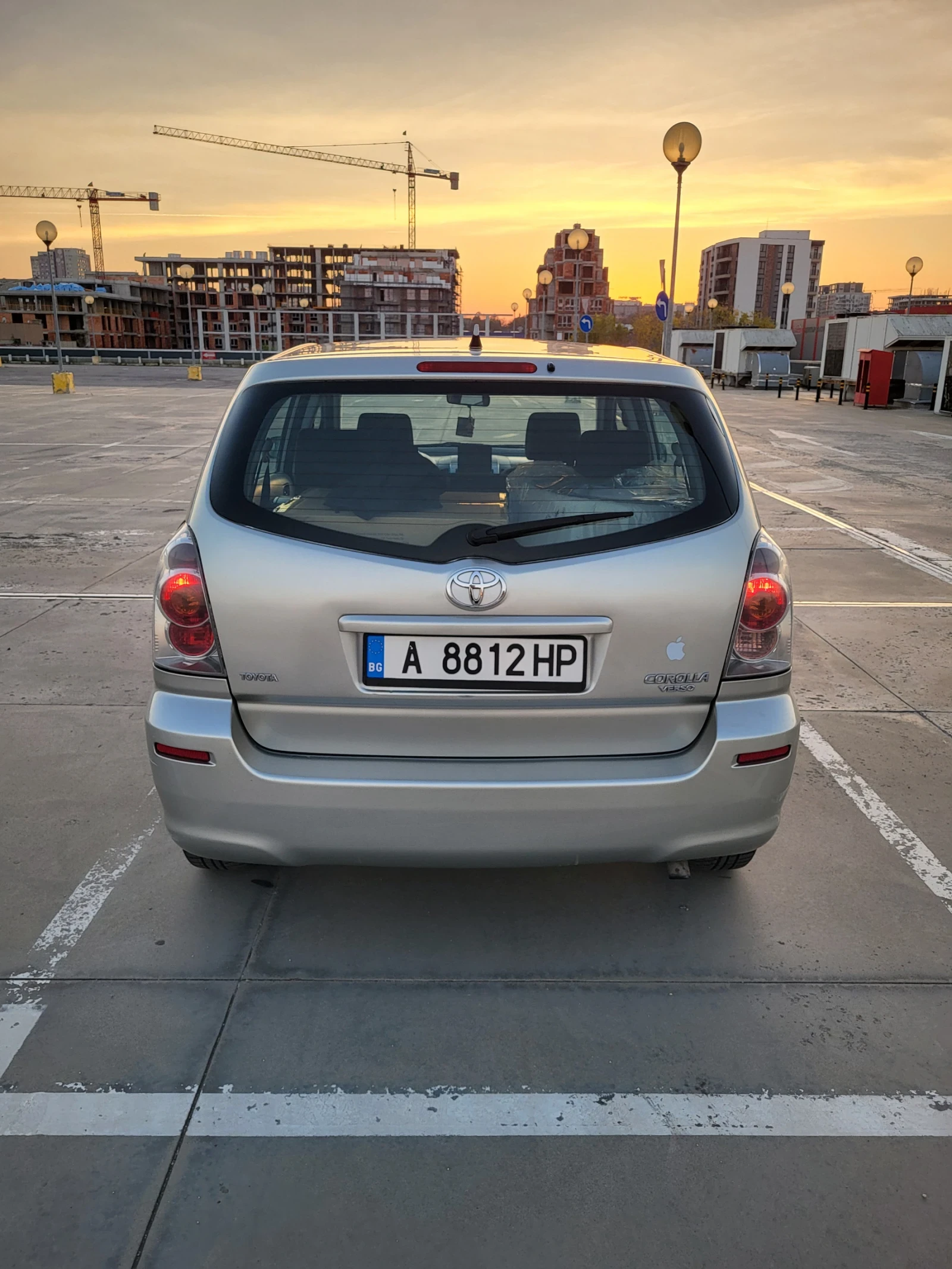 Toyota Corolla verso 2.0 D4D 116 k.c - изображение 2