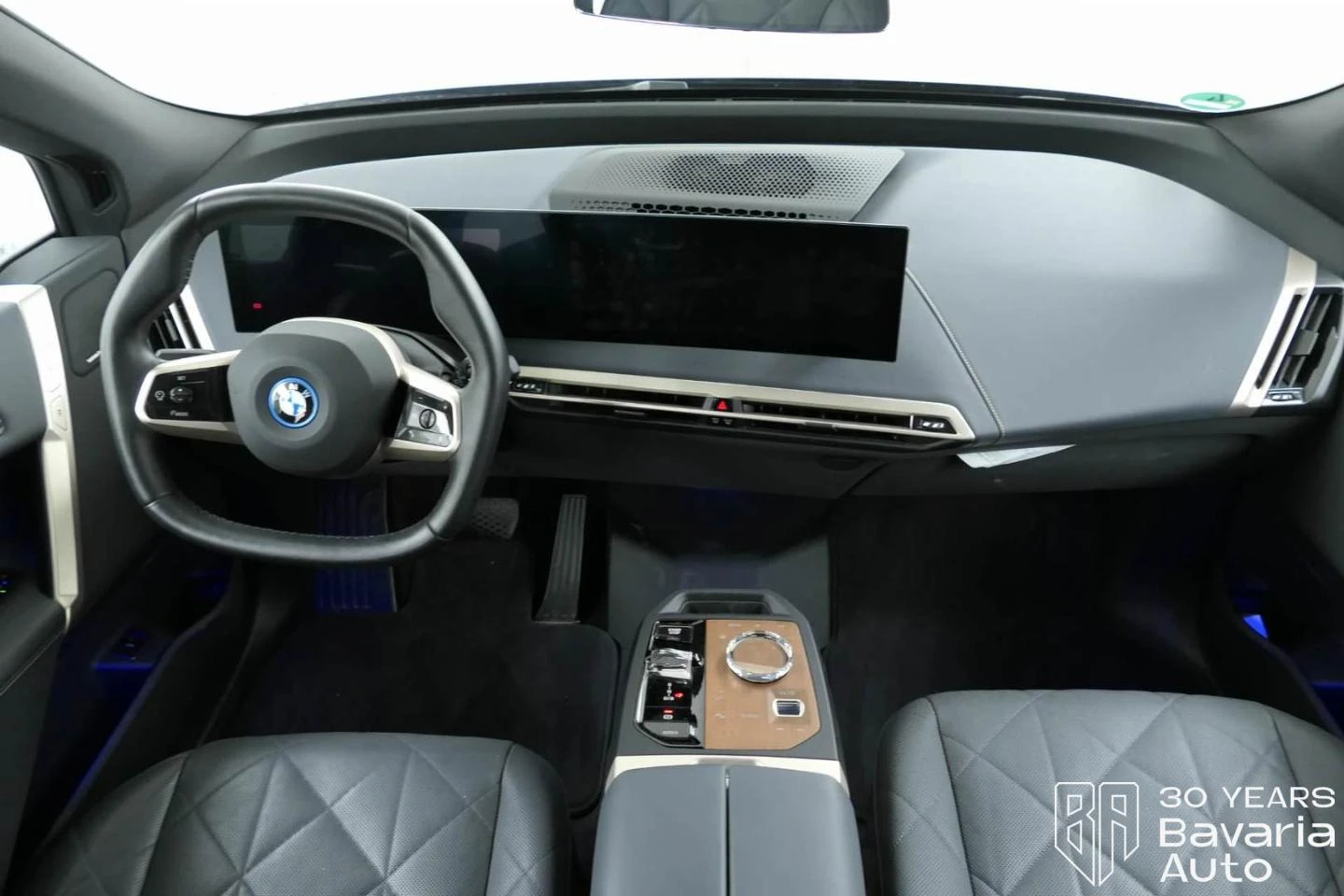 BMW iX 50 xDrive Sport - изображение 6