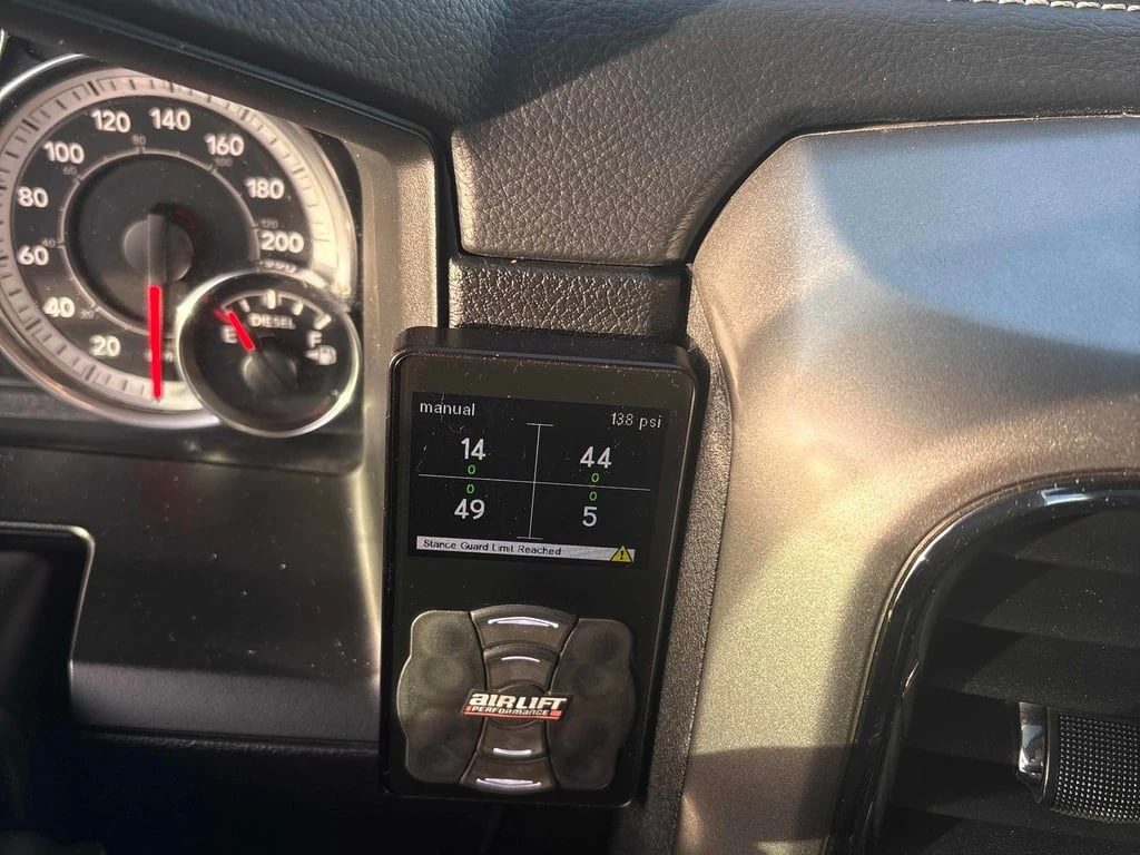 Dodge RAM 3500 * Laramie * CARFAX * ��� ������������ ������ | Mobile.bg � ����������� 11