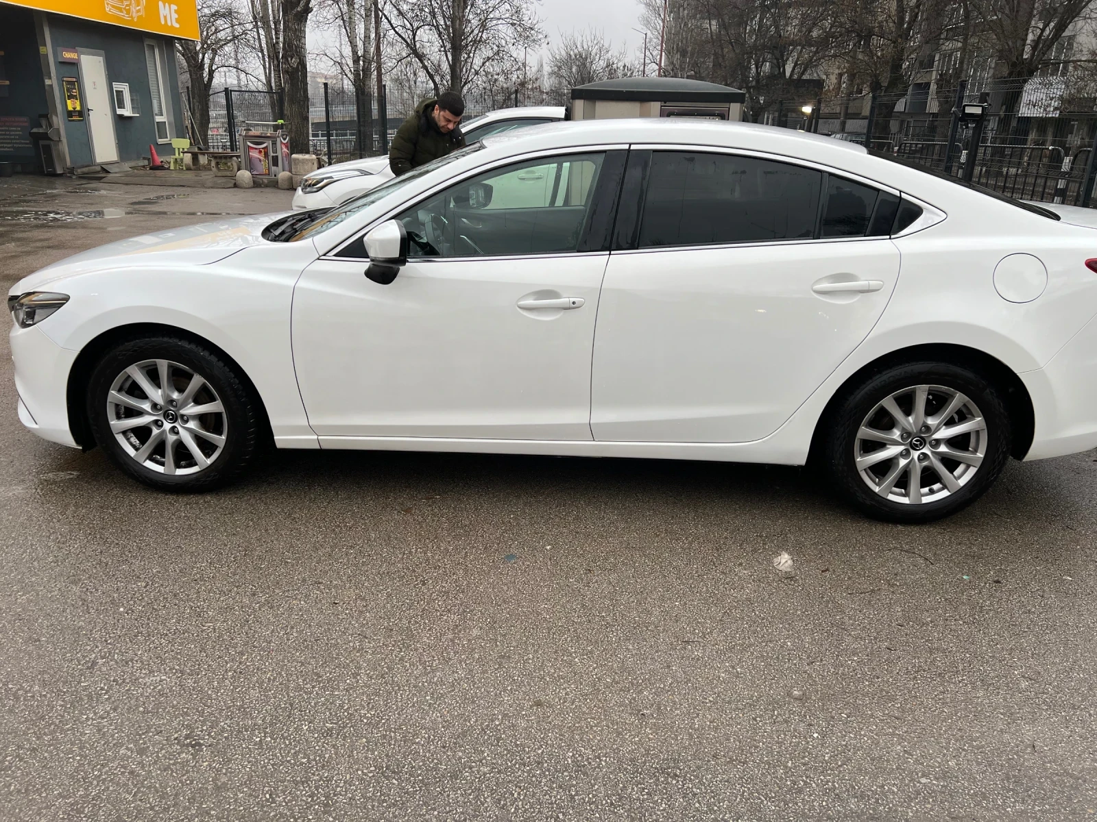 Mazda 6 2.0 бензин - изображение 3