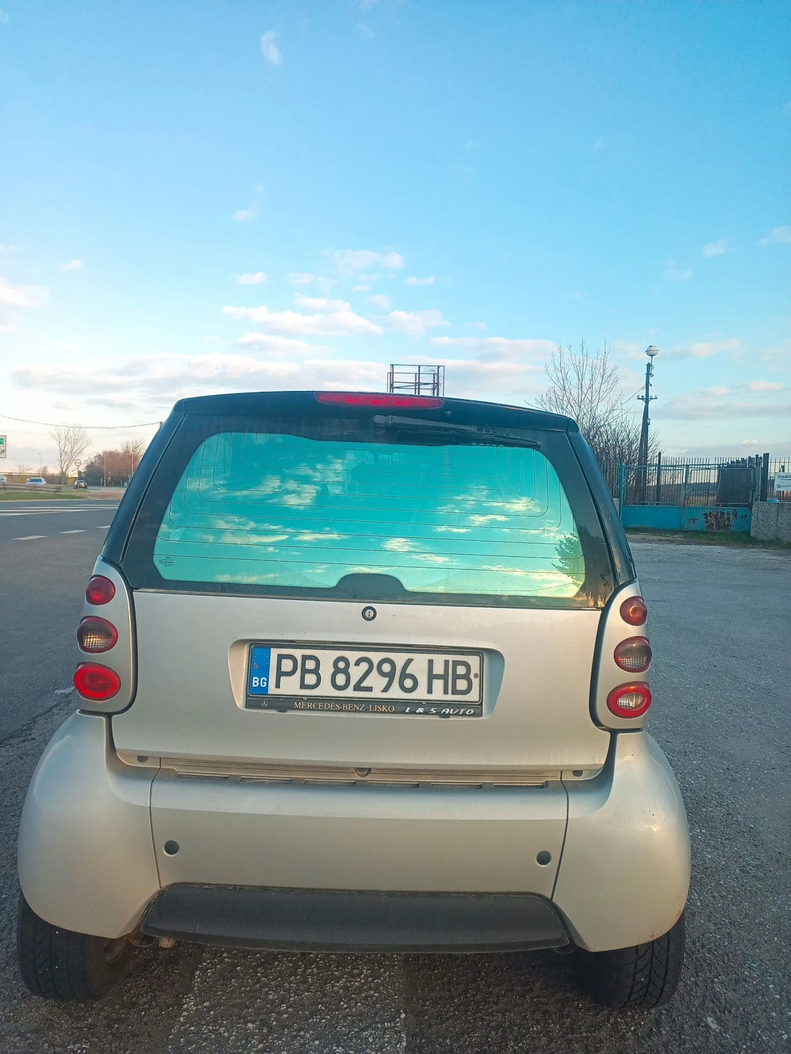 Smart Fortwo Smart 450, снимка 4 - Автомобили и джипове - 53755603