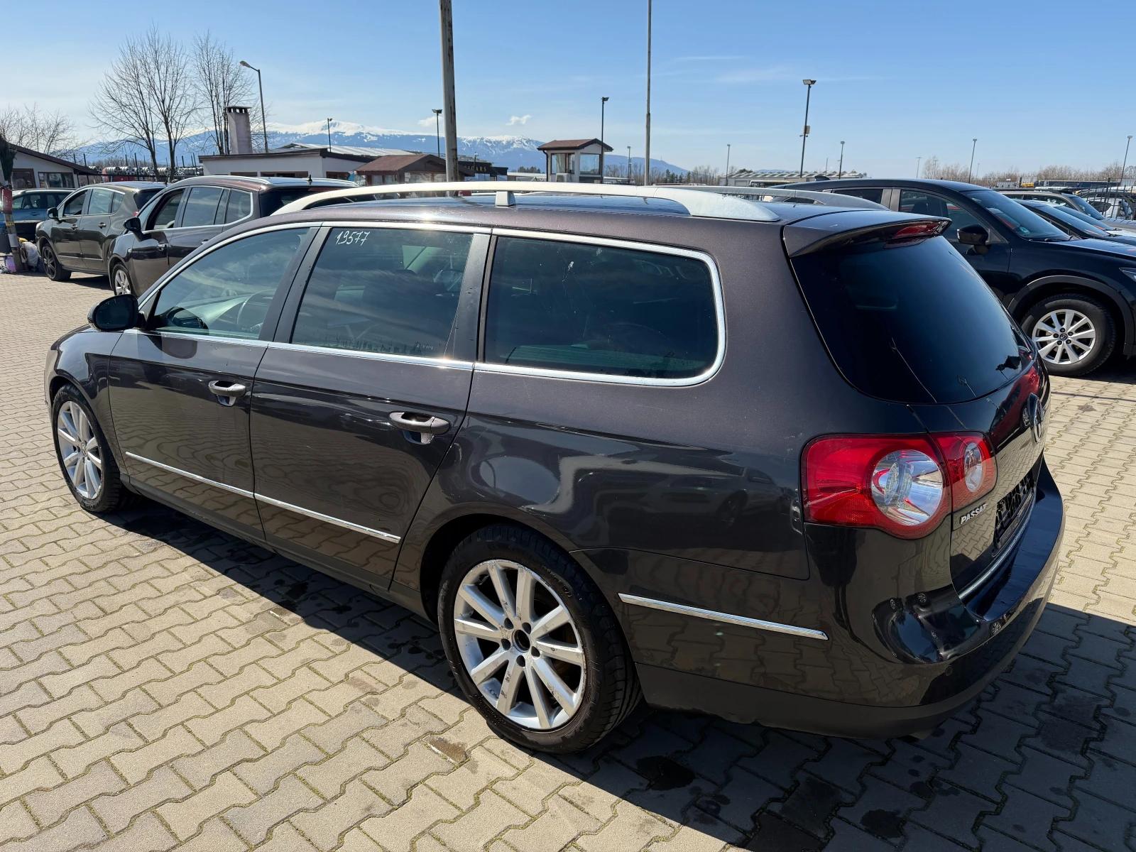 VW Passat 2.0TDI 4MOTION NAVI EURO 4 - изображение 8