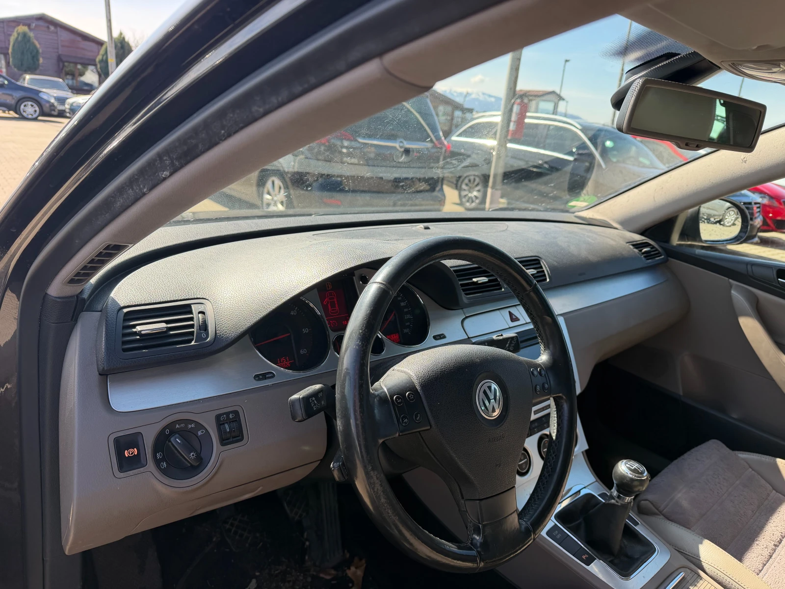 VW Passat 2.0TDI 4MOTION NAVI EURO 4, снимка 13 - Автомобили и джипове - 53769319