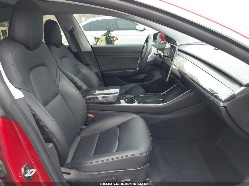 Tesla Model 3 Long Range AWD 425кс, снимка 5 - Автомобили и джипове - 53848070