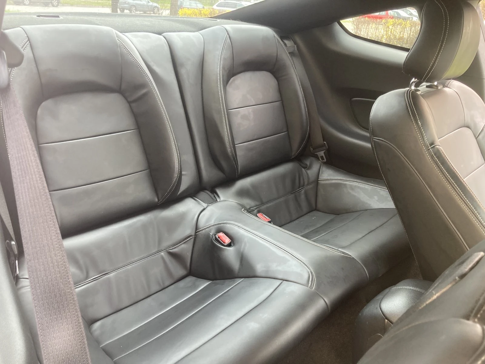 Ford Mustang 3.7 V6 , снимка 11 - Автомобили и джипове - 53912336