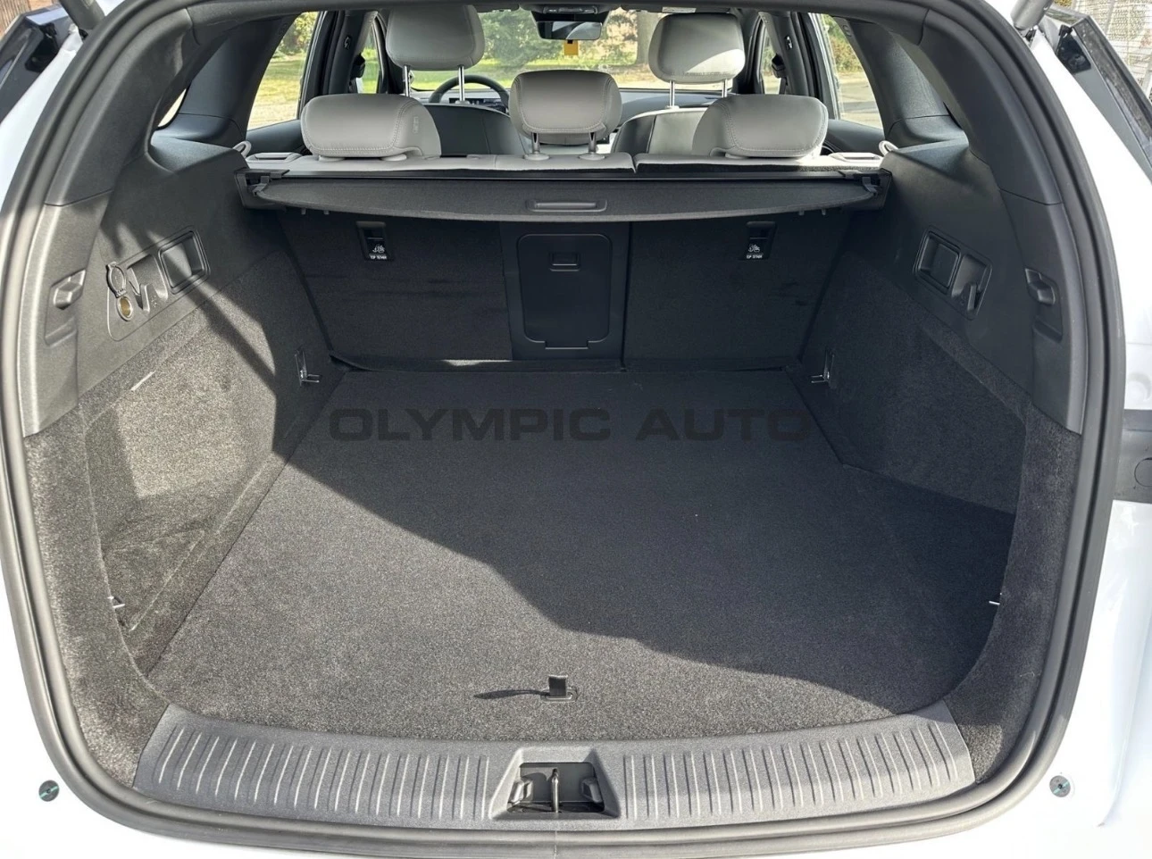 BYD Seal Seal 6 i-Touring LED, снимка 10 - Автомобили и джипове - 54179347