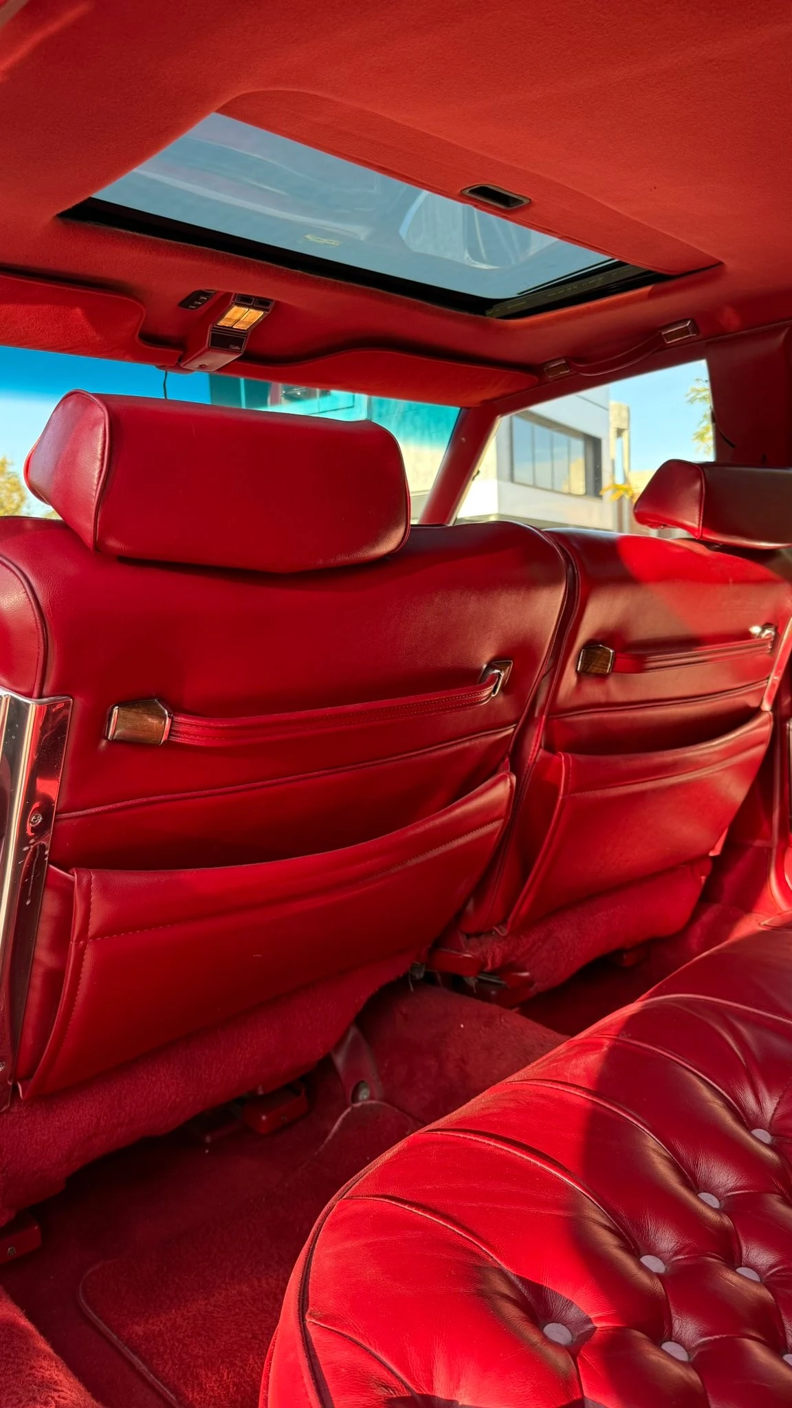 Cadillac Brougham, снимка 11 - Автомобили и джипове - 54180658