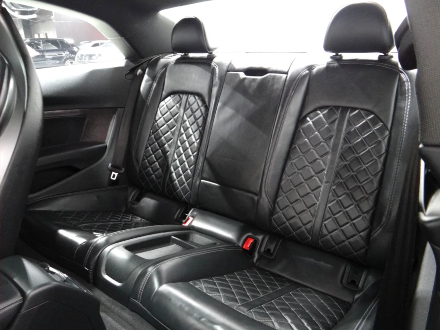 Audi S5 QUATTRO* ШИБИДАХ* КАМЕРА* ПОДГРЕВ* KEYLESS* , снимка 10 - Автомобили и джипове - 54220346