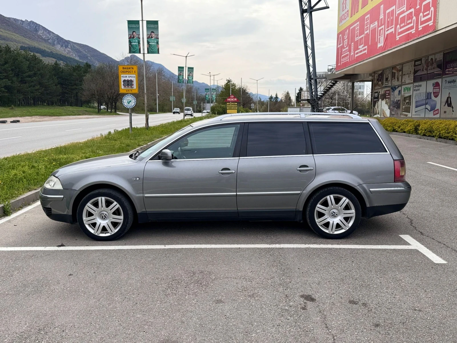 VW Passat 1.9TDI, снимка 3 - Автомобили и джипове - 54272336