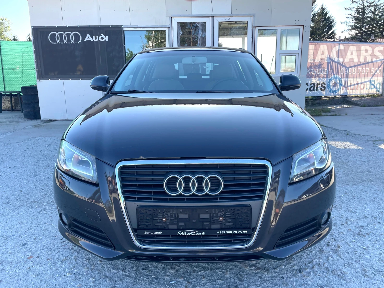 Audi A3 1.6i 102hp automatic , снимка 2 - Автомобили и джипове - 54718949
