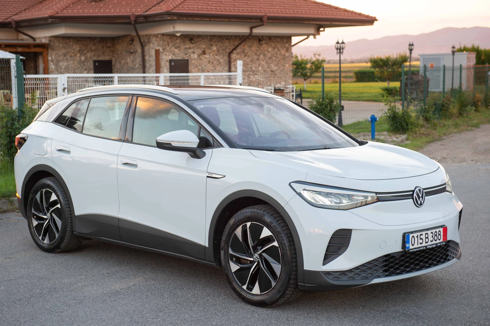 VW ID.4 82kw* 90%SOH* Камера* Дистроник* Термопомпа, снимка 3 - Автомобили и джипове - 54742896