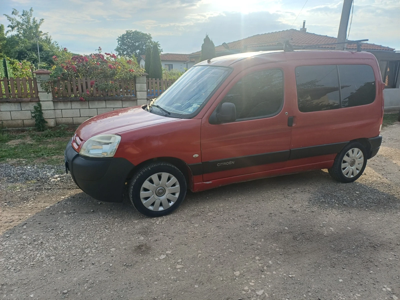 Citroen Berlingo, снимка 2 - Автомобили и джипове - 55146527