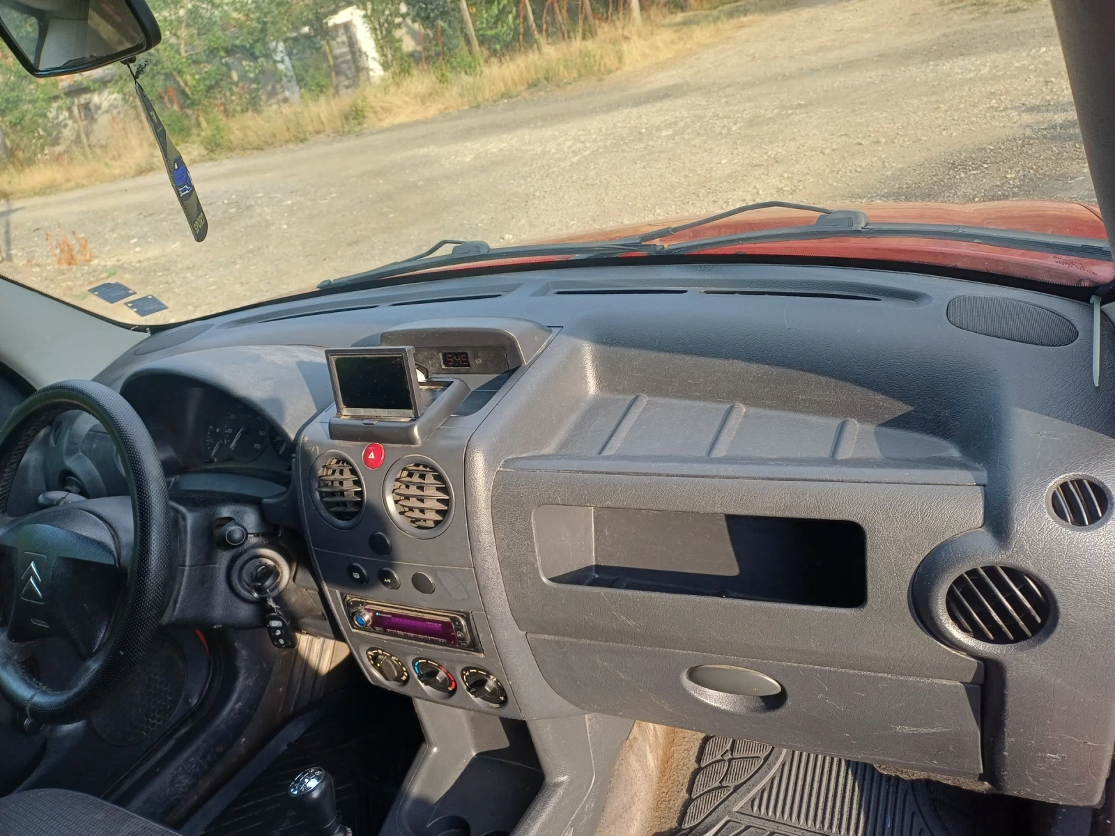 Citroen Berlingo, снимка 9 - Автомобили и джипове - 55146527