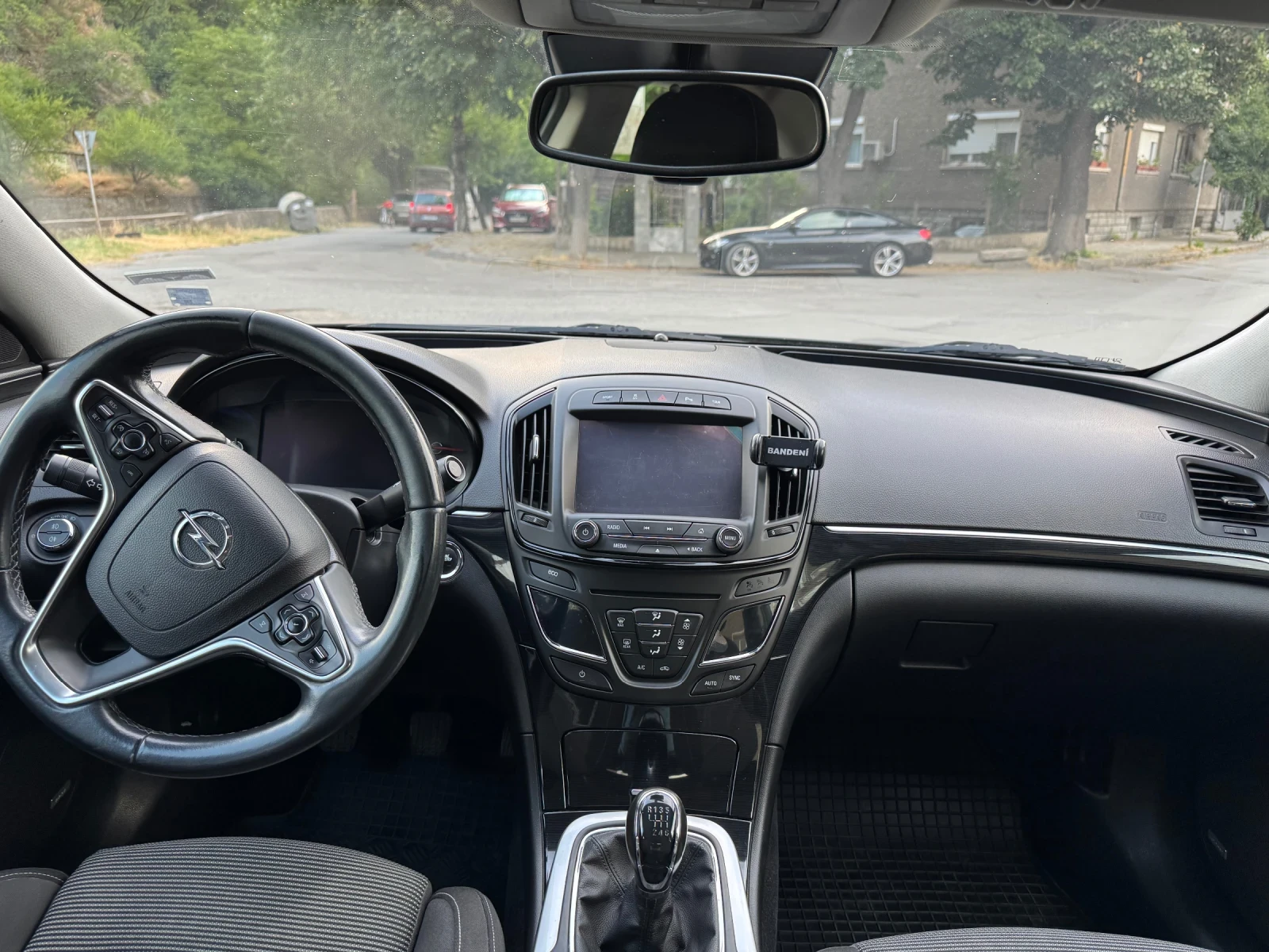 Opel Insignia 2.0 CDTI, снимка 4 - Автомобили и джипове - 55193517