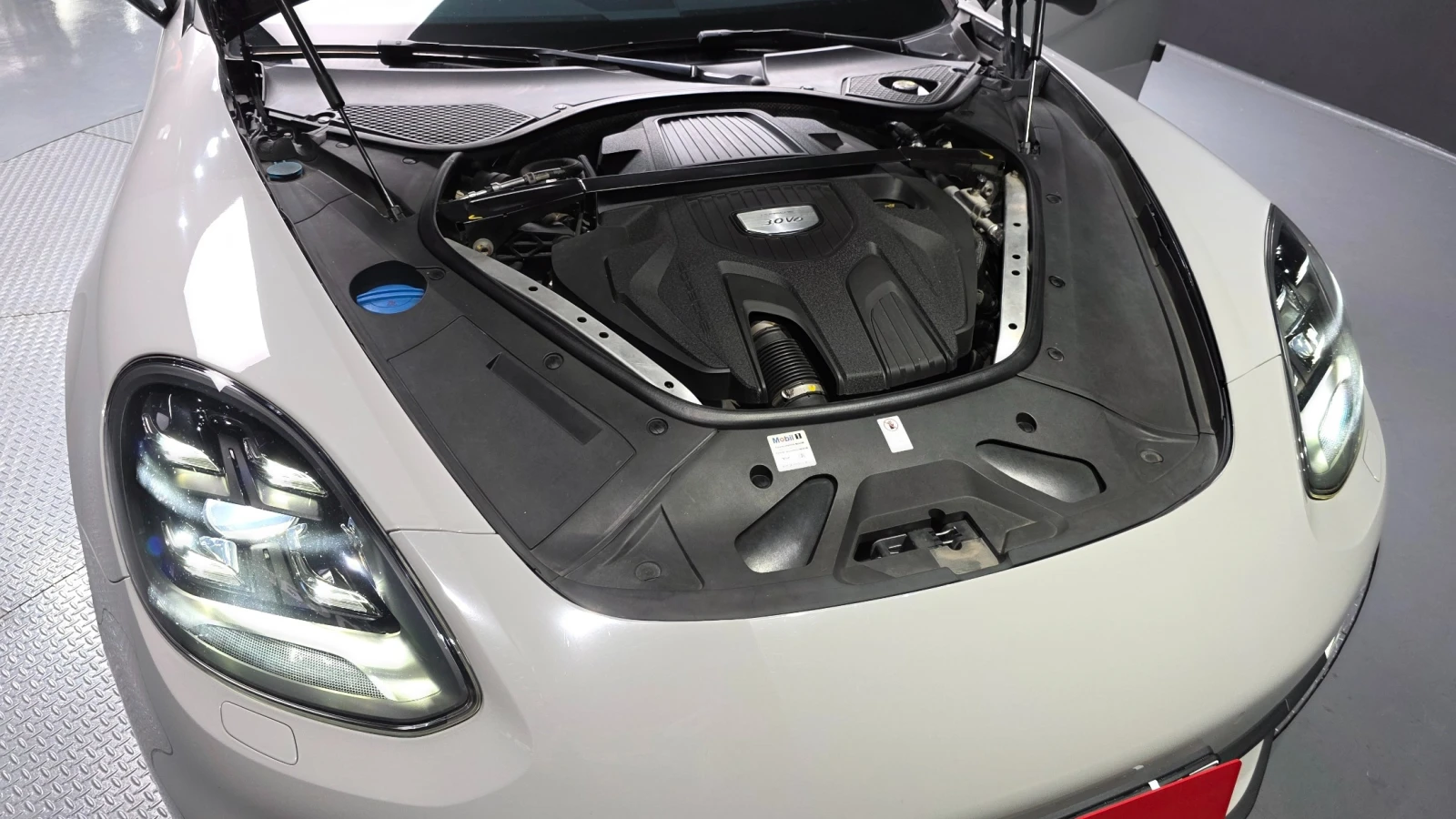 Porsche Panamera 3.0 AWD , снимка 5 - Автомобили и джипове - 55203998