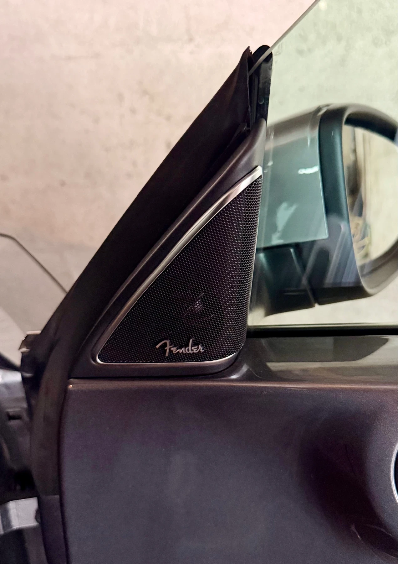 VW Beetle Full-Karmann, снимка 2 - Автомобили и джипове - 55323957