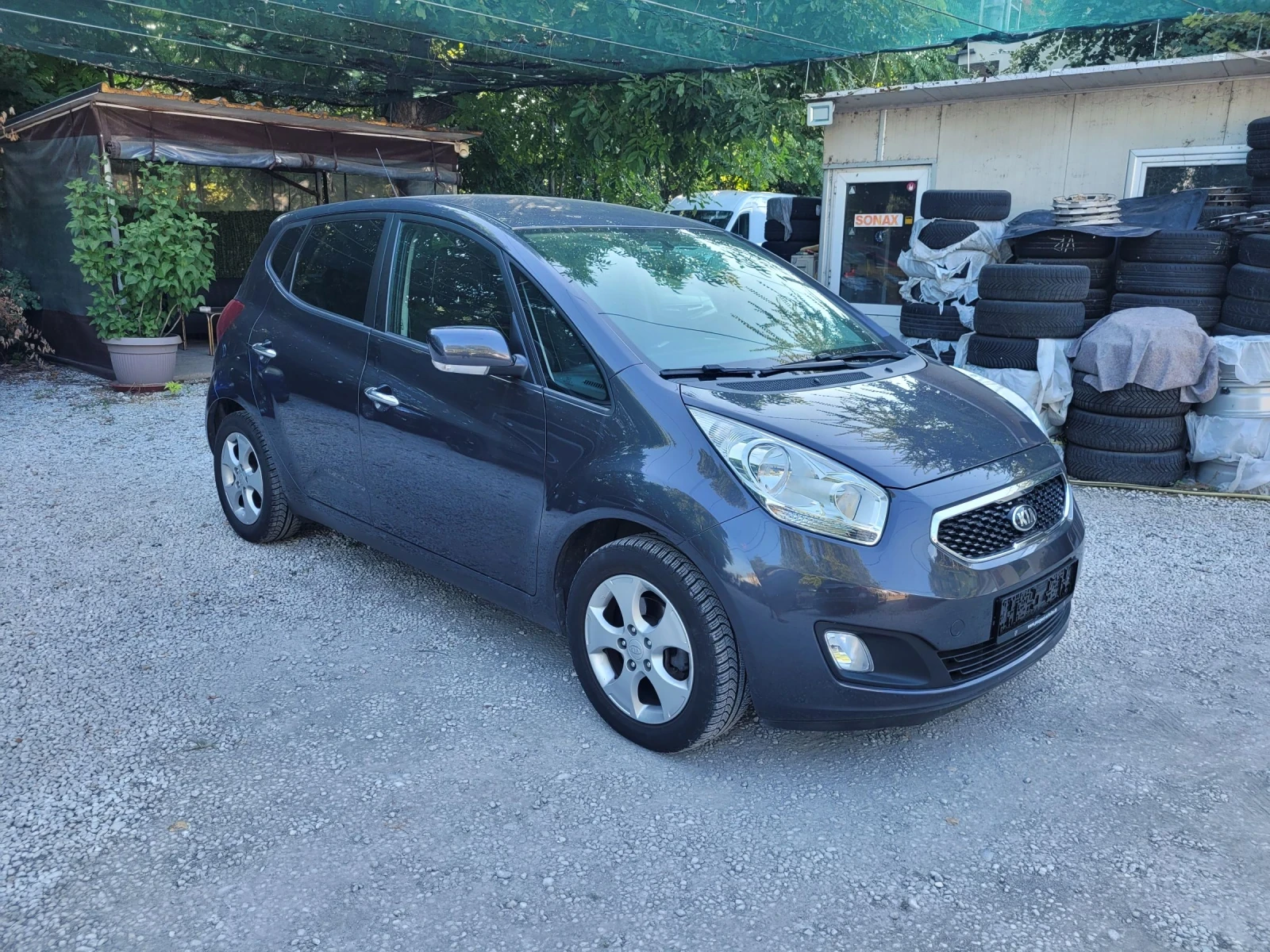 Kia Venga 1.6 I automatic , снимка 2 - Автомобили и джипове - 55466244