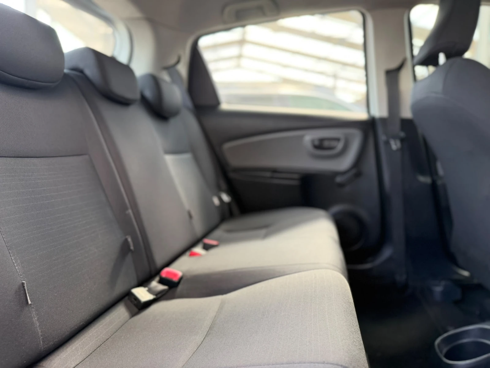 Toyota Yaris / 1.4D / EURO 6 / , снимка 12 - Автомобили и джипове - 55656733