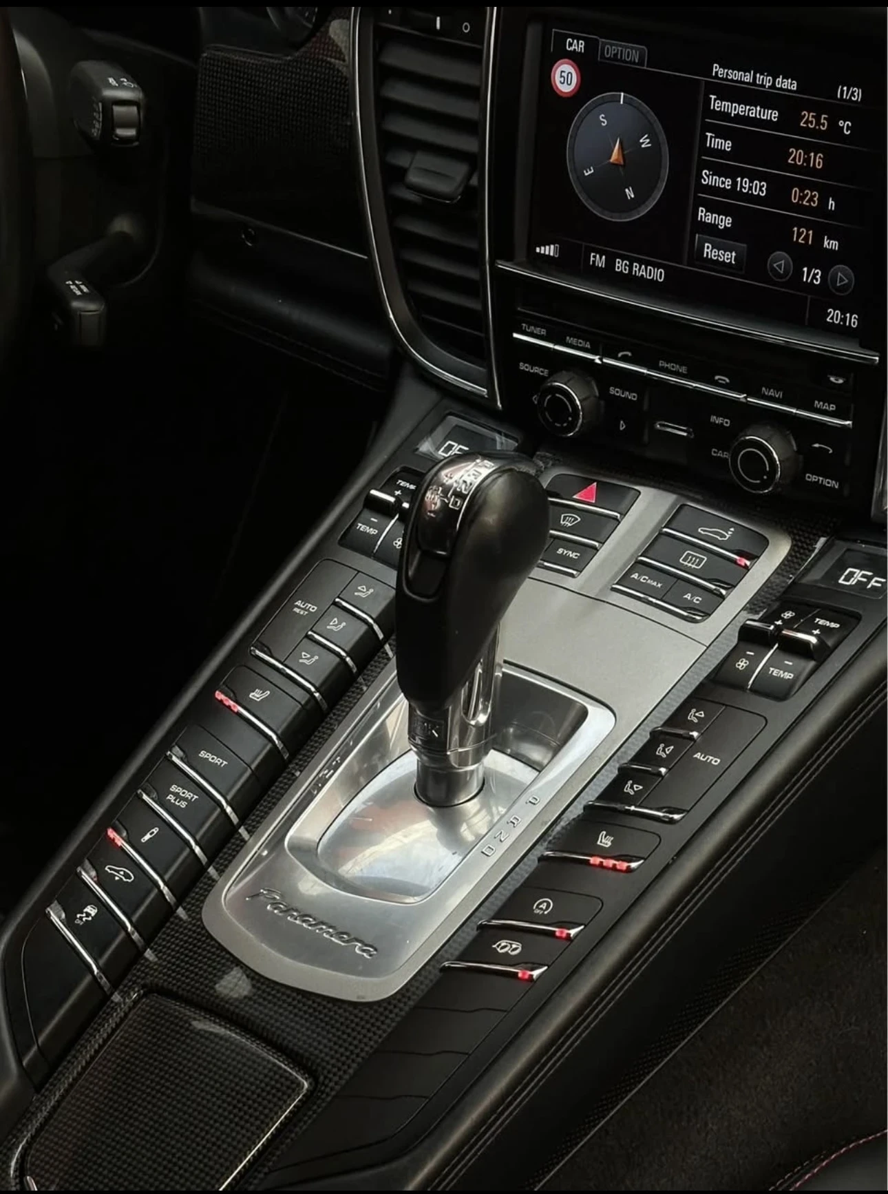 Porsche Panamera, снимка 6 - Автомобили и джипове - 56688295