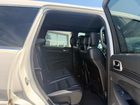 Jeep Grand cherokee OVERLAND 4WD* ОБДУХ* ПОДГРЕВ* КАМЕРА* PANO* , снимка 14