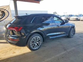 Audi Q8 E-Tron Prestige, снимка 3