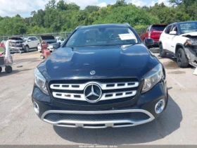  Mercedes-Benz GLA 25...