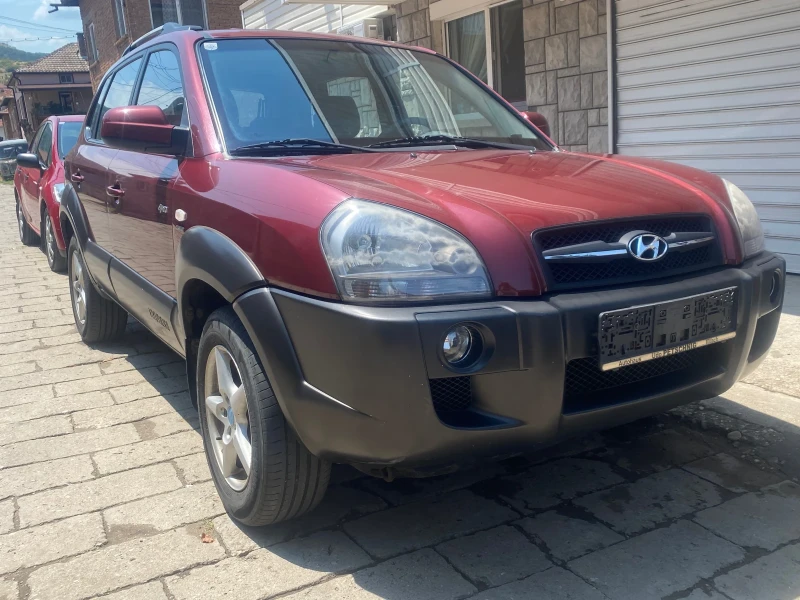 Hyundai Tucson 2000CRDI 116, снимка 2 - Автомобили и джипове - 47885539