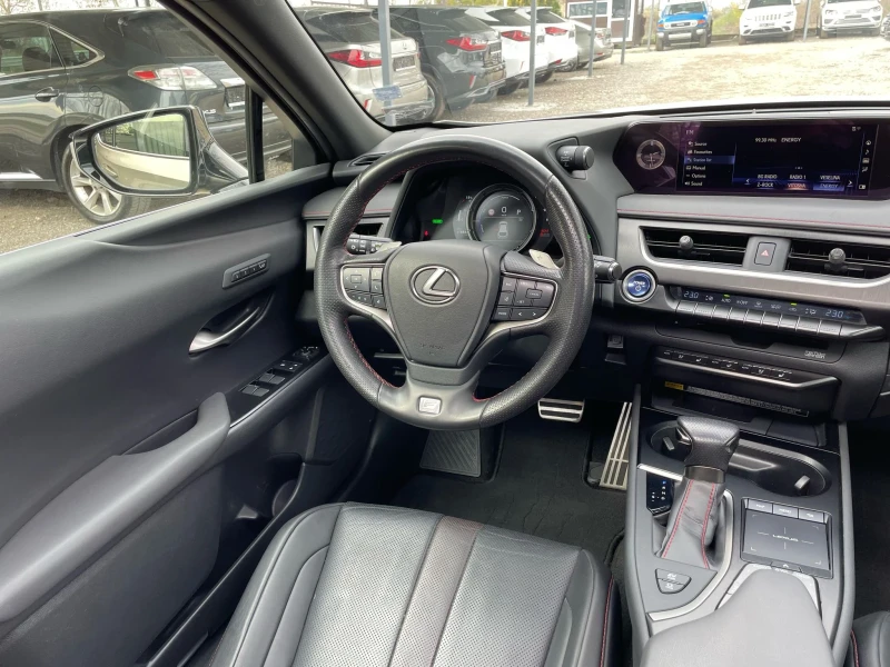 Lexus UX 250h F sport/AWD/360Camera/HUD/Relax+ HHC/Каско, снимка 9 - Автомобили и джипове - 49596138