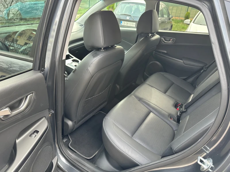 Hyundai Kona 64KWh PREMIUM/FULL ASSIST/DISTR/HEADUP/SOH100%, снимка 14 - Автомобили и джипове - 49963143