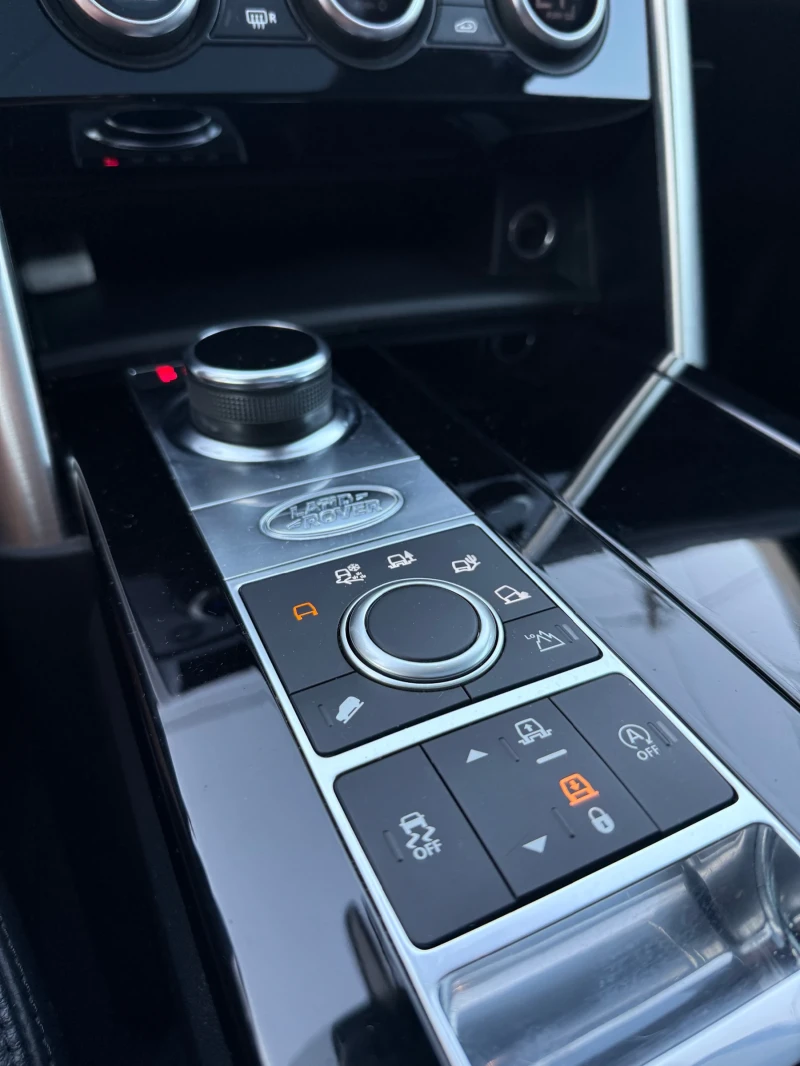 Land Rover Discovery Land Rover Discovery 3.0l SD6 HSE 7-Sitzer , снимка 7 - Автомобили и джипове - 52231379