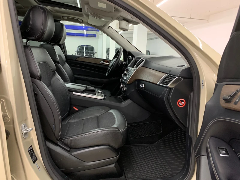 Mercedes-Benz ML 350 #PANO#DISTR#PODGREV#BlindSpot#AIRMATIC#TOP#, снимка 12 - Автомобили и джипове - 51240299