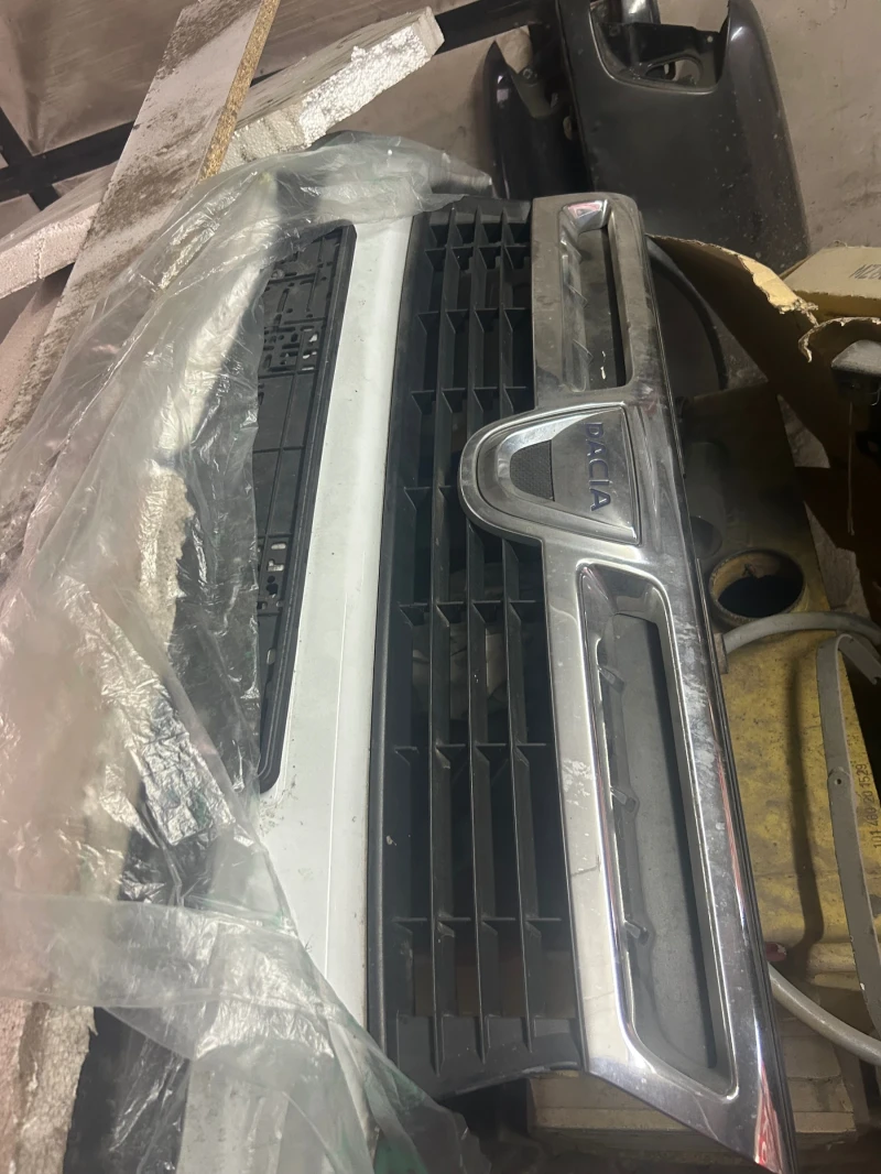 Dacia Duster, снимка 9 - Автомобили и джипове - 51859077