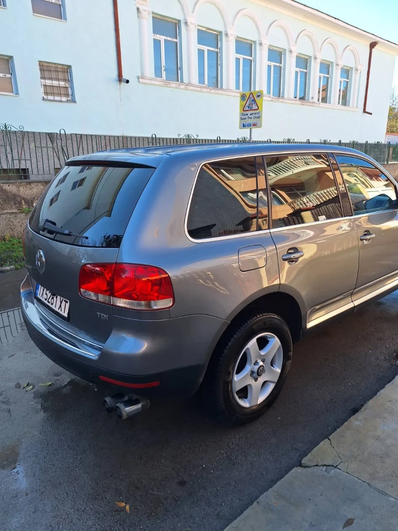 VW Touareg, снимка 8 - Автомобили и джипове - 52263092