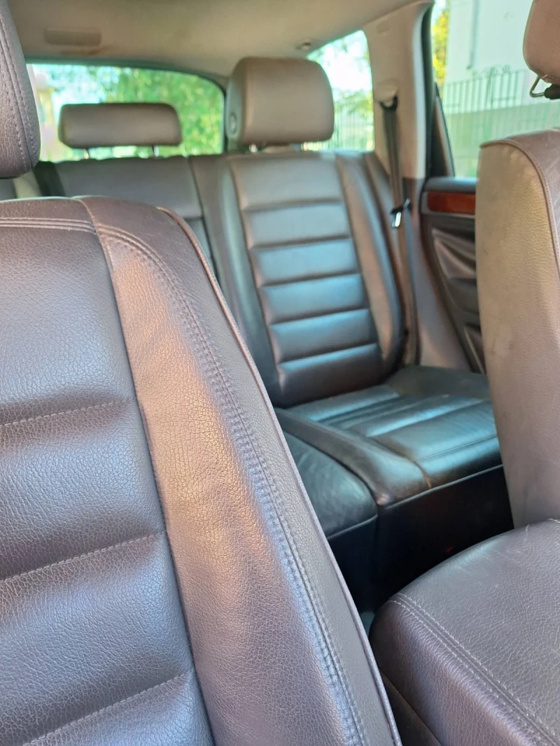 VW Touareg, снимка 9 - Автомобили и джипове - 52263092