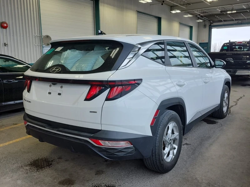 Hyundai Tucson * ESSENTIAL * CARFAX * ЦЕНА ДО БГ, снимка 3 - Автомобили и джипове - 52722205