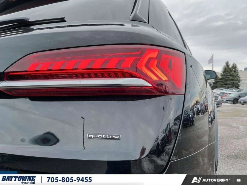 Audi Q7 * quattro Premium * CARFAX * БЕЗ ПЪРВОНАЧАЛНА ВНОС, снимка 12 - Автомобили и джипове - 53111844