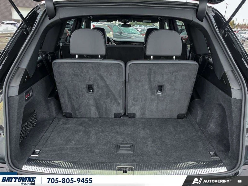 Audi Q7 * quattro Premium * CARFAX * БЕЗ ПЪРВОНАЧАЛНА ВНОС, снимка 13 - Автомобили и джипове - 53111844