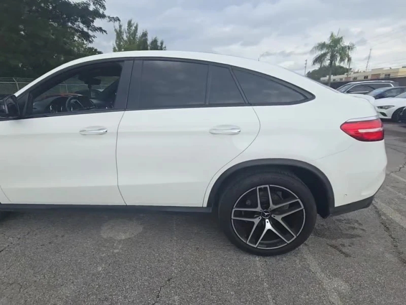 Mercedes-Benz GLE 43 AMG, снимка 3 - Автомобили и джипове - 53122654