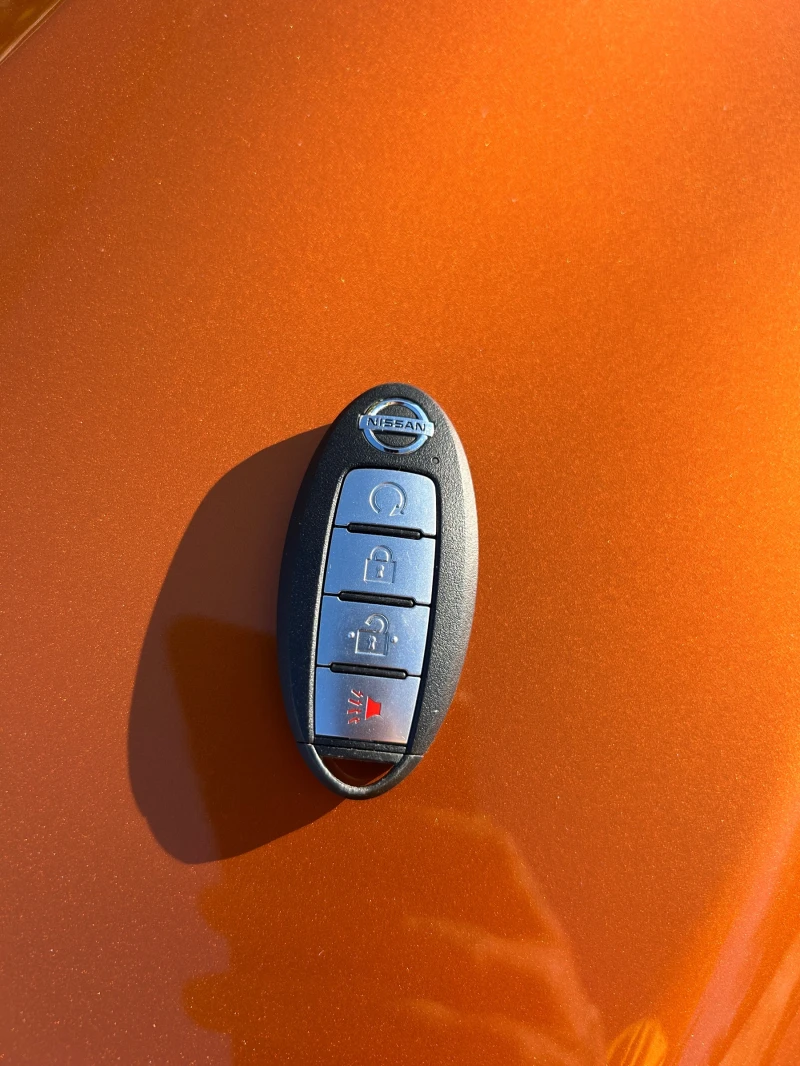 Nissan Qashqai, снимка 17 - Автомобили и джипове - 53152579