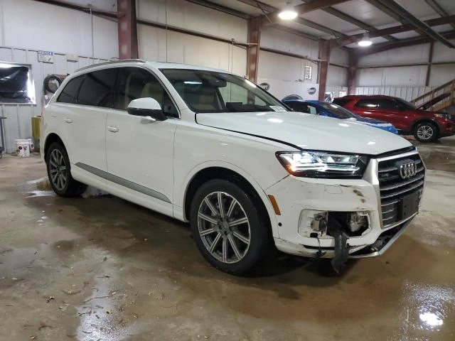 Audi Q7 REMIUM PLUS, Минимална щета, Реални км!, снимка 4 - Автомобили и джипове - 48798801