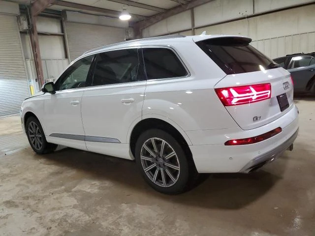 Audi Q7 REMIUM PLUS, Минимална щета, Реални км!, снимка 2 - Автомобили и джипове - 48798801